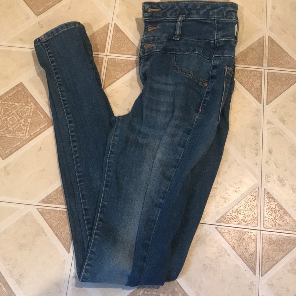 Jeans